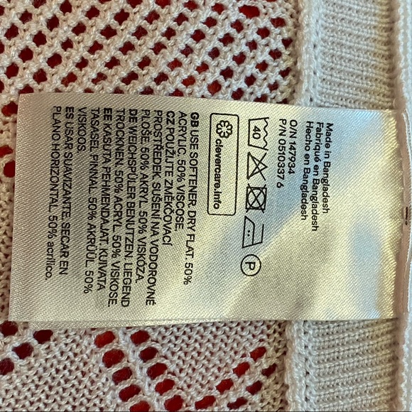 An ivory knit cardigan size XS - Picture 8 of 11